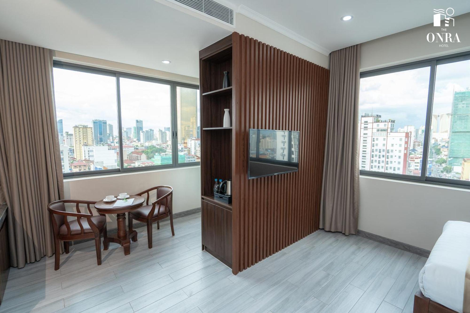 The Onra Hotel بنوم بنه المظهر الخارجي الصورة